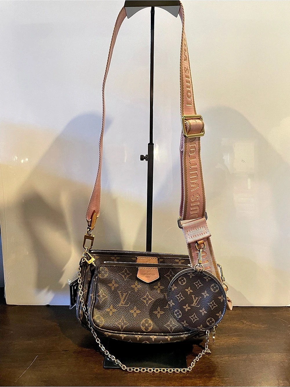 Louis Vuitton Multi Pochette Accessoires Crossbody Bag Brown & Pink